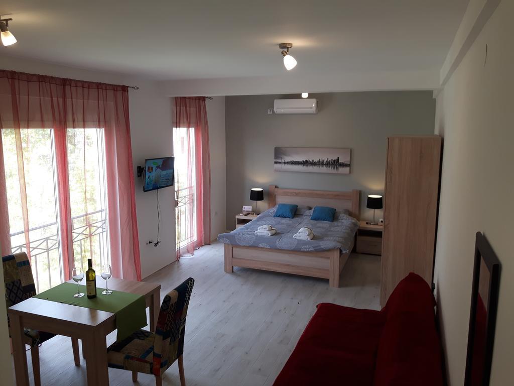 Apartments Grgurevic コトル エクステリア 写真