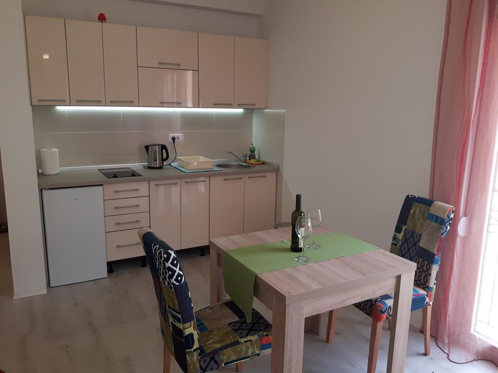 Apartments Grgurevic コトル エクステリア 写真
