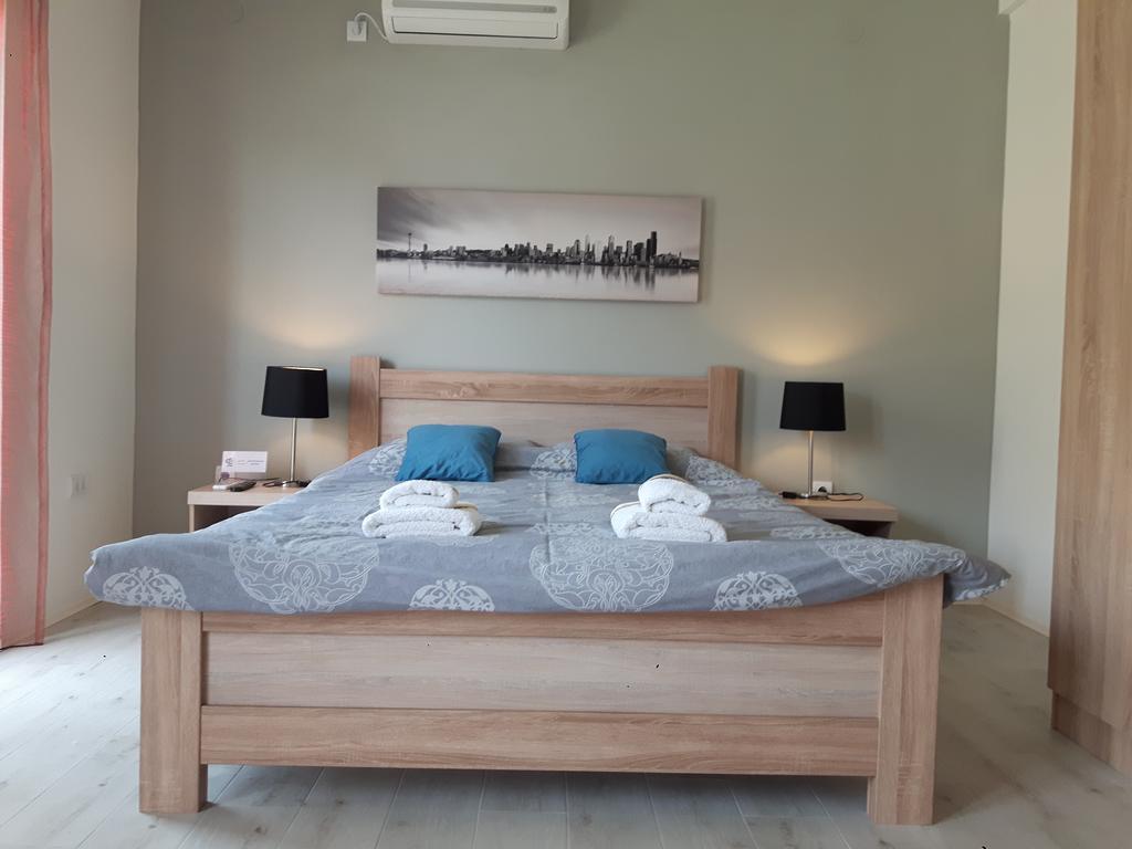 Apartments Grgurevic コトル エクステリア 写真